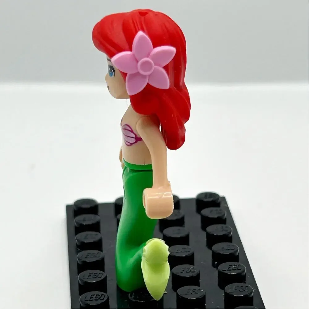 LEGO Disney Princess Ariel Mermaid Minifigure - Pink Top, Flower in Hair 10765